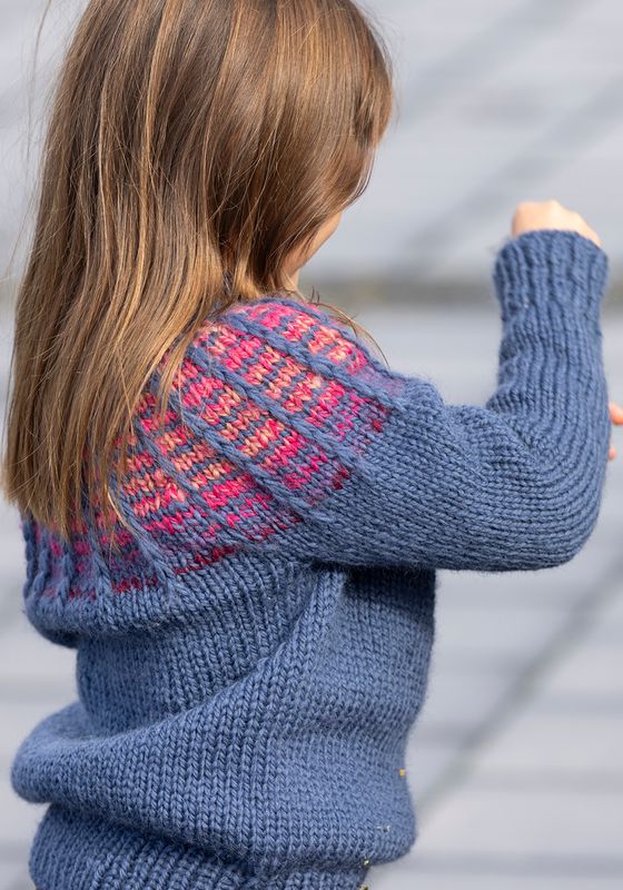 Varde genser jeansblå/rosa