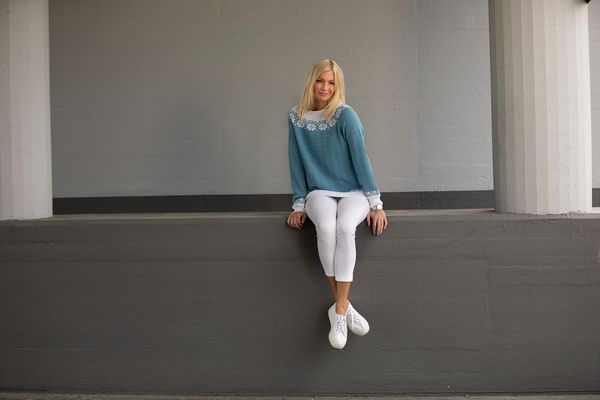 Hovedbilde Lydia genser blå